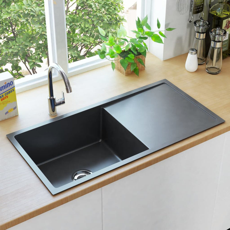 Håndlaget kjøkkenvask svart rustfritt stål