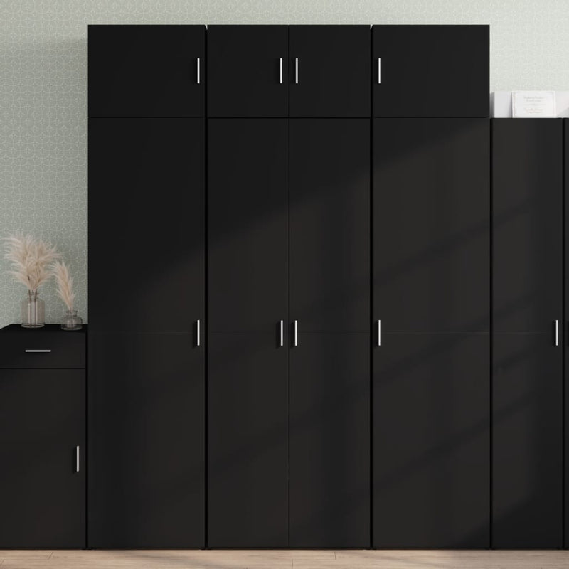 Highboard svart 70x42,5x185 cm konstruert tre