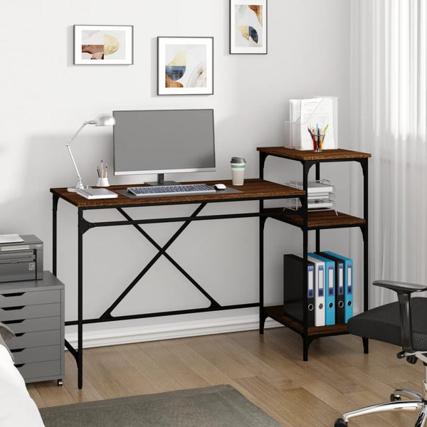 Skrivebord med hyller brun eik 135x50x90 cm konstruert tre jern